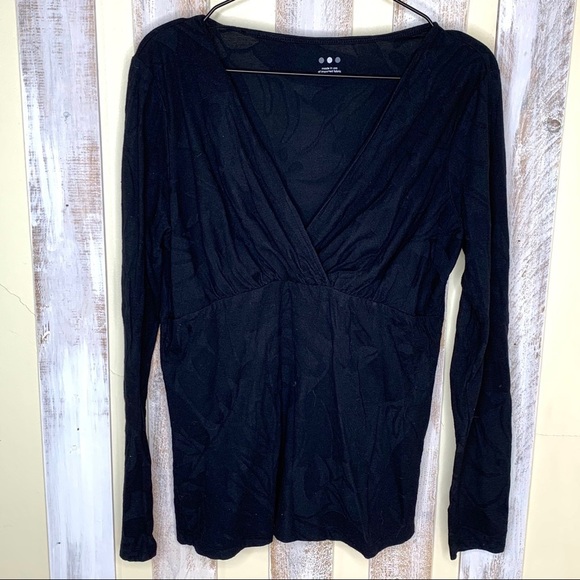 Three Dots Black Embossed V-Neck Long Sleeve shirt Womens M - Picture 1 of 8